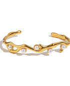 Ayla Pearl Hand Cuff