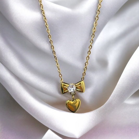 Lunia Bow with Heart Necklace