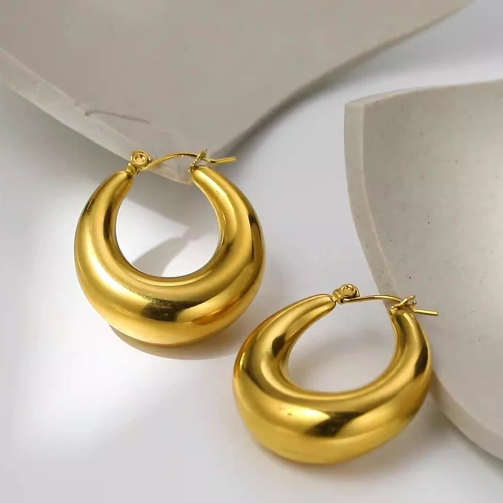 Evie Basic Gold Hoops