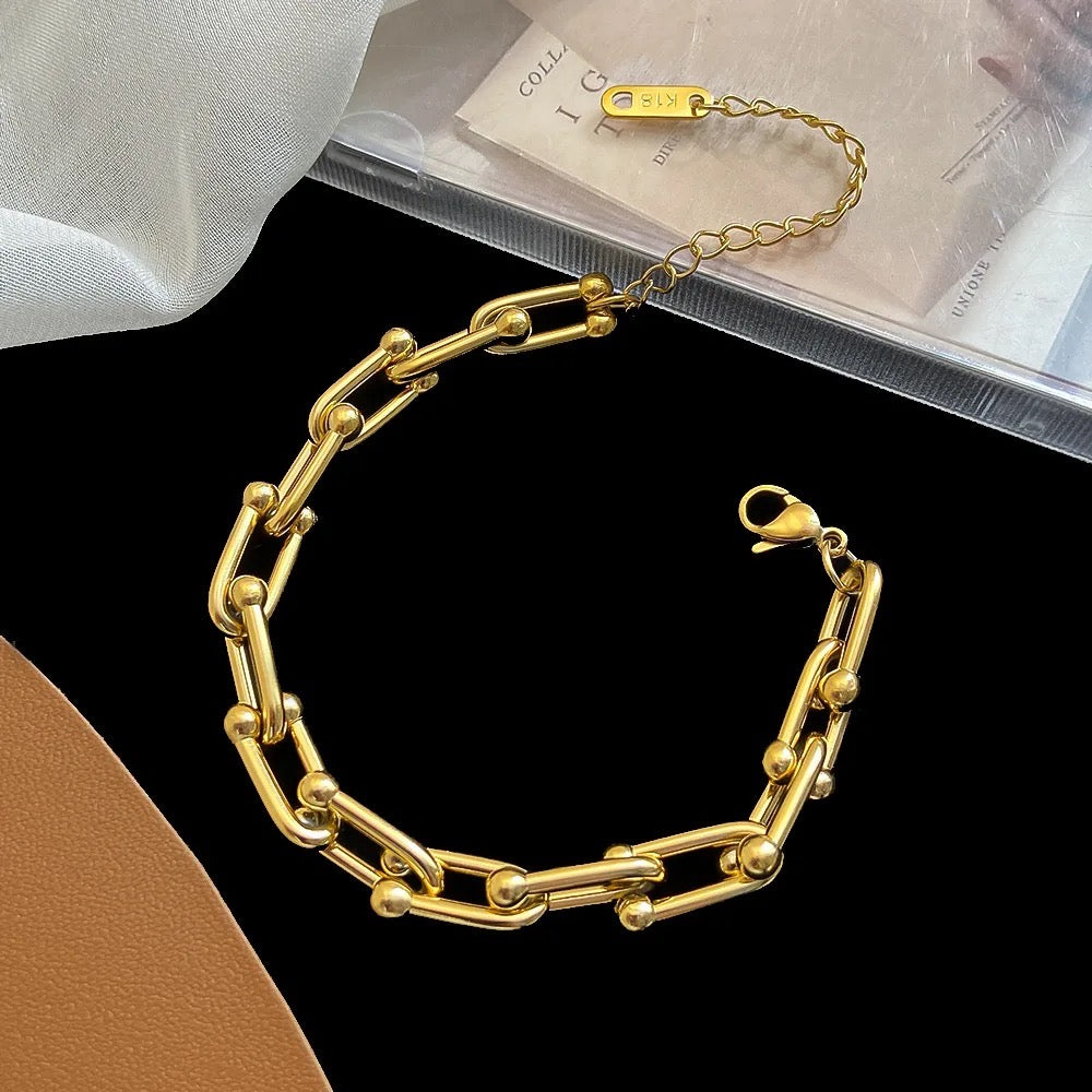 Liliana Gold Linked Bracelet