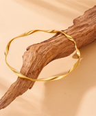 Curvy Thin Gold Bangle